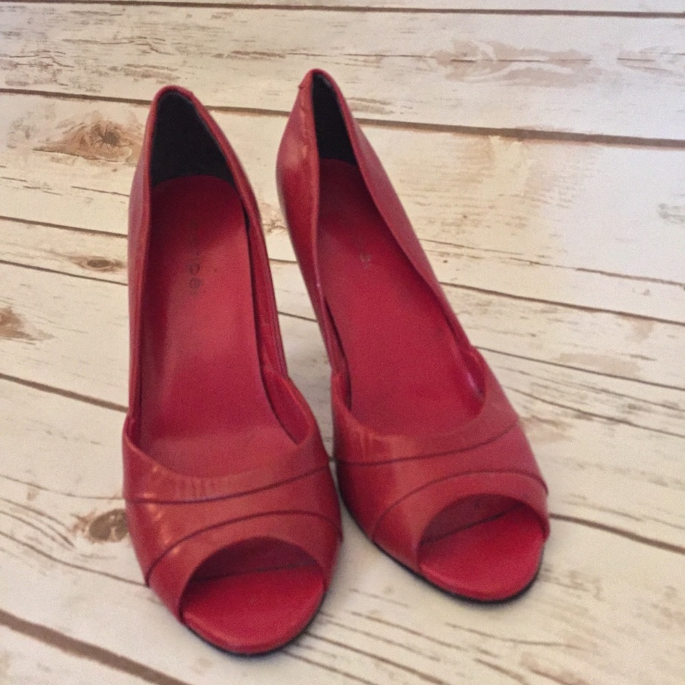 Maripe open toed red high heels